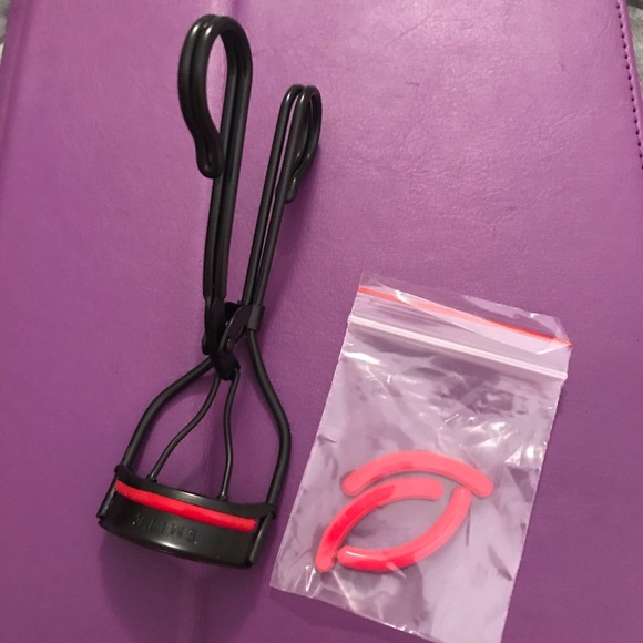 Emite Other - Emite Eyelash Curler